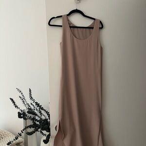 Elegant Nude Sleeveless Dress